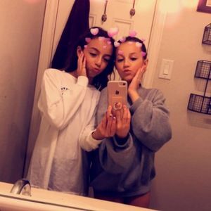 Meet your Posher, Natalie